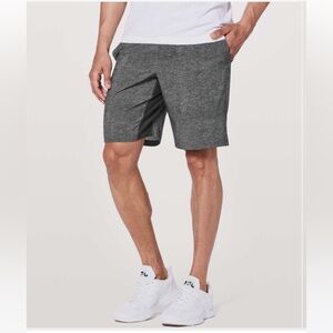 Lululemon THE Short Mens Out Of Mind Liner 9” M7AAUS Heathered Grey Coal size M